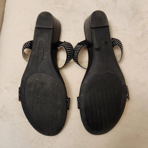 Laura Ashley La Ivy Black Low Wedge slip on Sandals size 10M - Picture 4 of 6